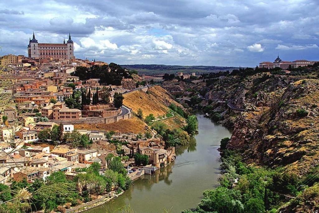 Stay Toletvm Apartametos Turisticos Toledo Kültér fotó